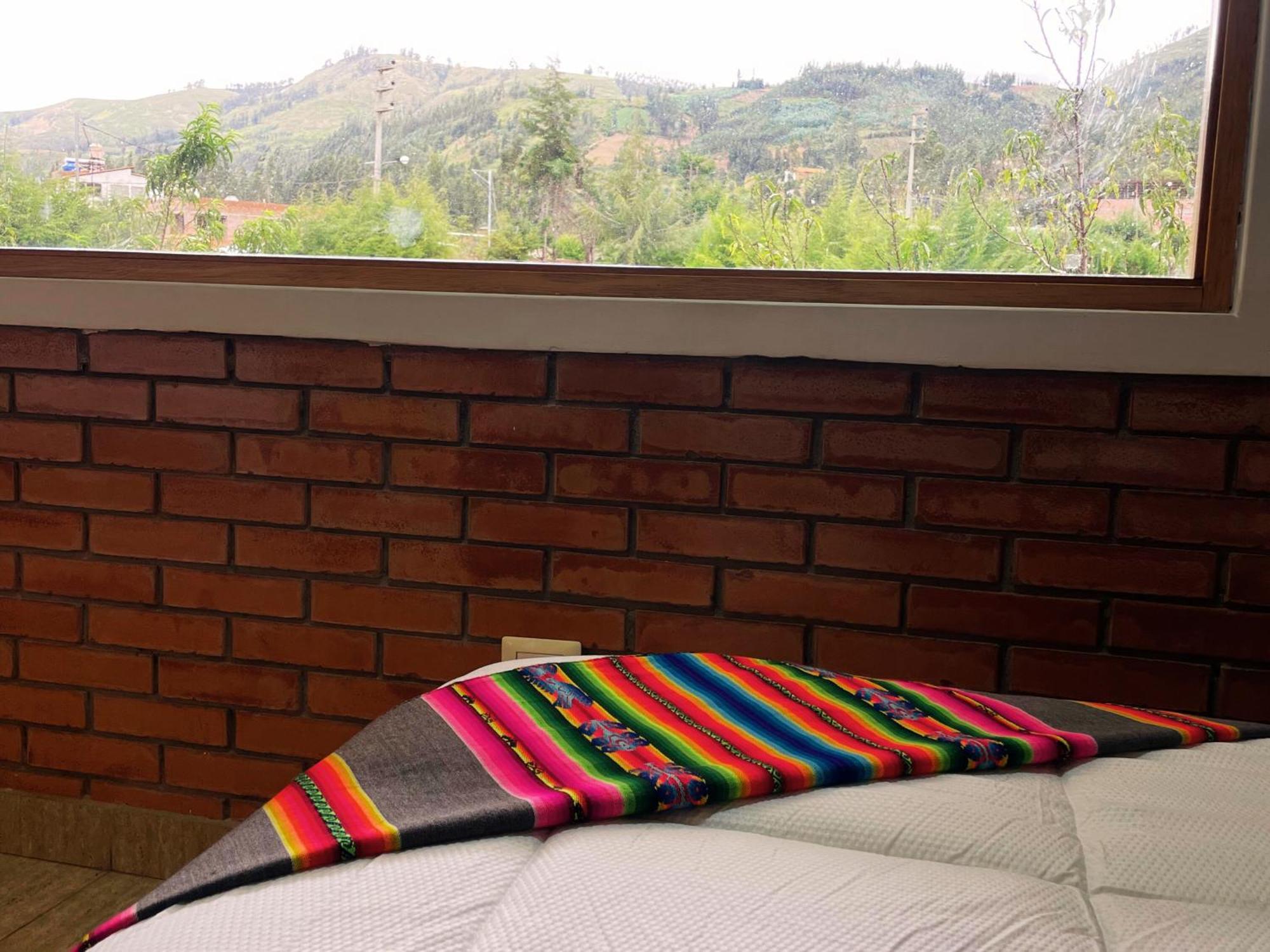 Runaway Eco Hotel Carhuaz ภายนอก รูปภาพ